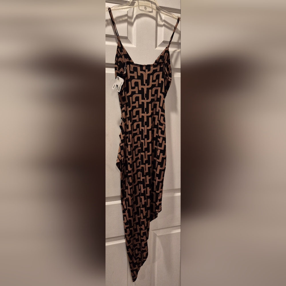 Privy Black and Tan Abstract Dress